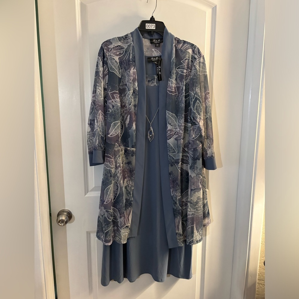 R&M Richards steel Blue/ Gray Floral Overlay Dress Set Sz 24W NWT